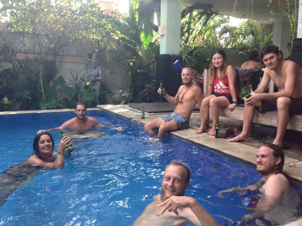 Canggu Surf Hostel Esterno foto